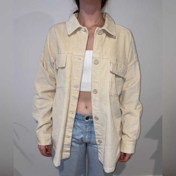 Button up shirt - Picture 1 of 3